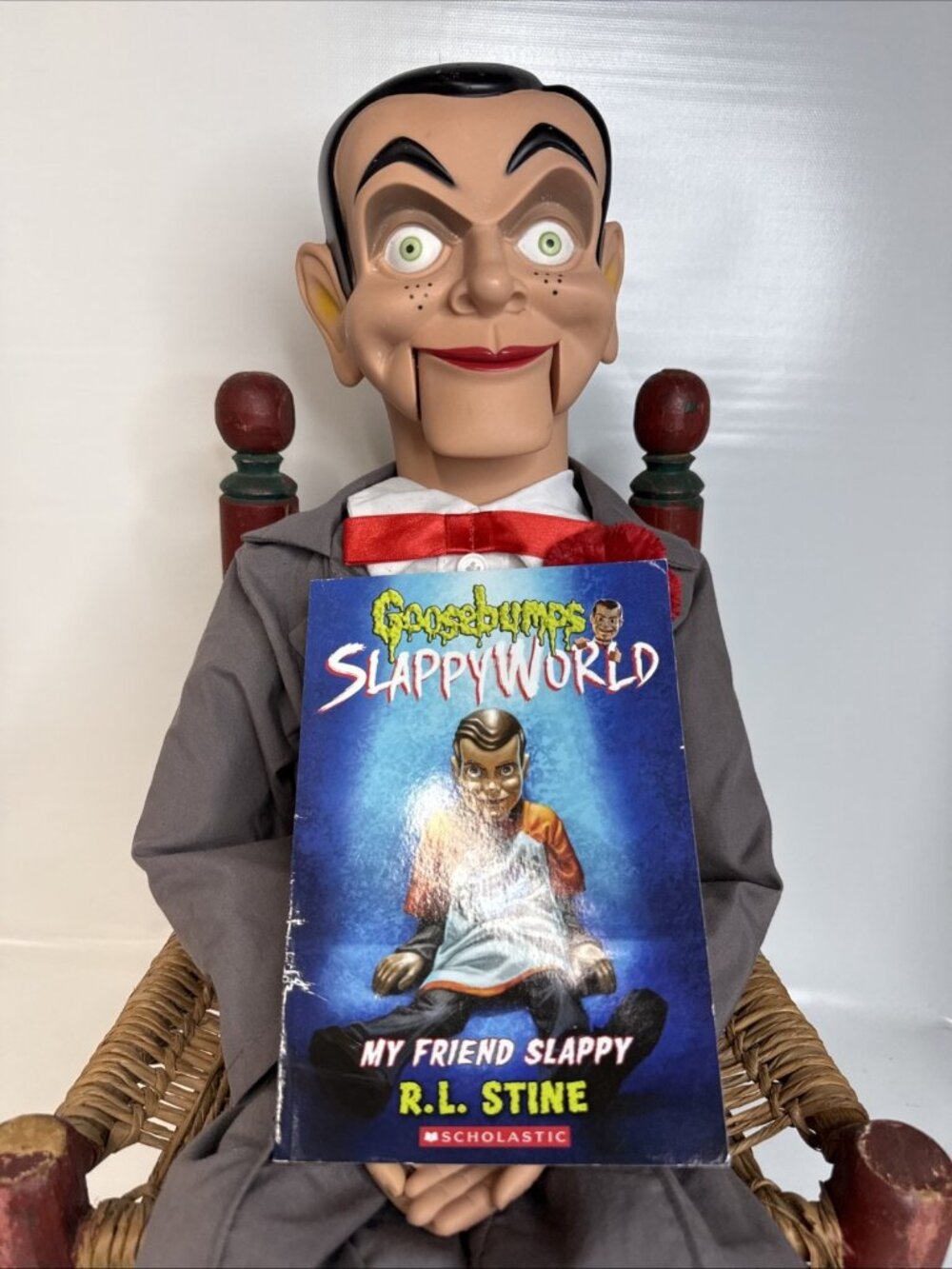 Slappy Goosebumps Ventriloquist Dummy /Doll - W/Slappyworld Book - WORKS